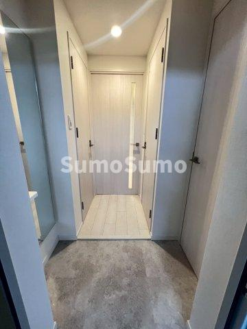 スプランディッドⅨ(ナイン)の玄関|落ち着いた玄関です