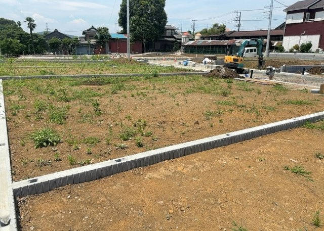 【外観】 | 販売されている全ての土地が、宅地用の土地であるとは限りません。都市計画法に基づき、基本的に住宅を建てることができるのは土地計画区であることに加え、市街化区域として定められている地域のみとなっています。