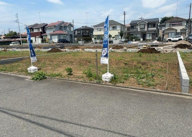 【外観】 | 販売されている全ての土地が、宅地用の土地であるとは限りません。都市計画法に基づき、基本的に住宅を建てることができるのは土地計画区であることに加え、市街化区域として定められている地域のみとなっています。