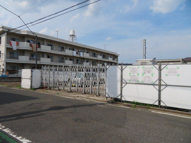 さいたま市北区東大成町２丁目の倉庫の外観