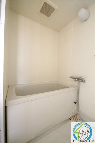 パストラルコートの浴室|※類似部屋