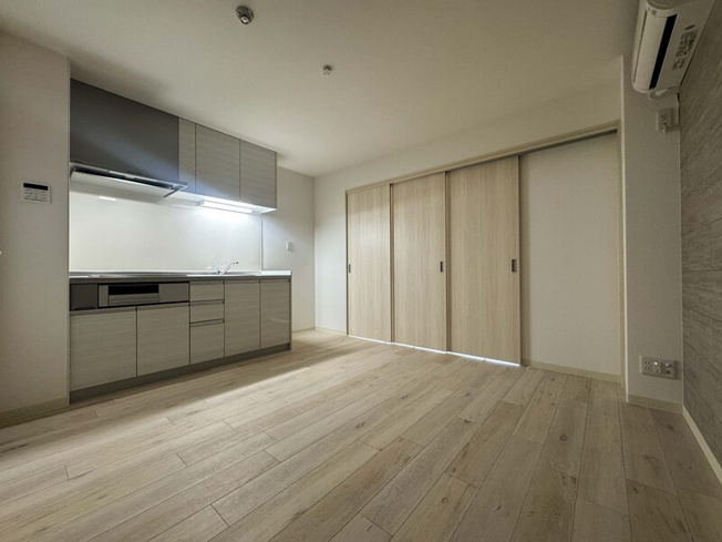 【居間・リビング】 | クリエオーレ大正 | 参考写真（同商品の別物件写真）