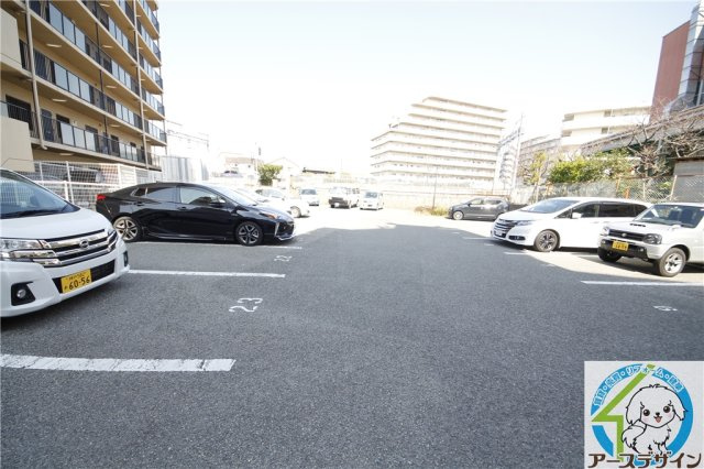 オーシャンビュー江井ヶ島の駐車場
