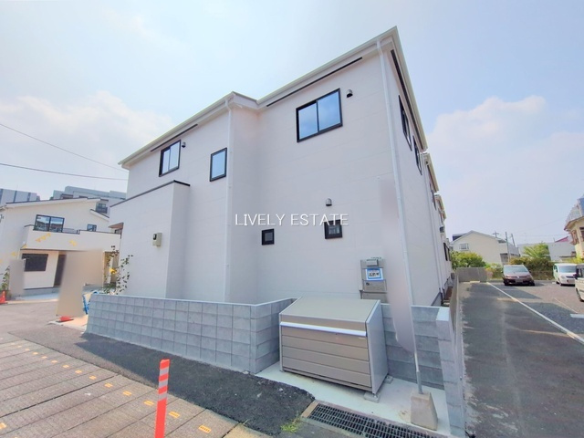 草加市氷川町 新築分譲住宅 全8棟 1号棟の外観