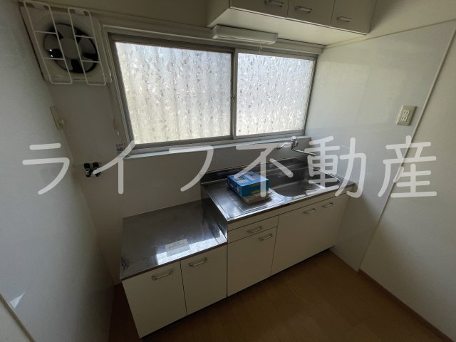 中小阪5丁目貸家のキッチン