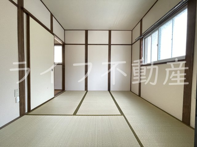中小阪5丁目貸家の和室