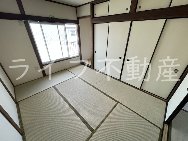 中小阪5丁目貸家の和室