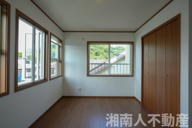 藤沢市西富２丁目１６－１２戸建ての洋室|スタンダードな洋室です