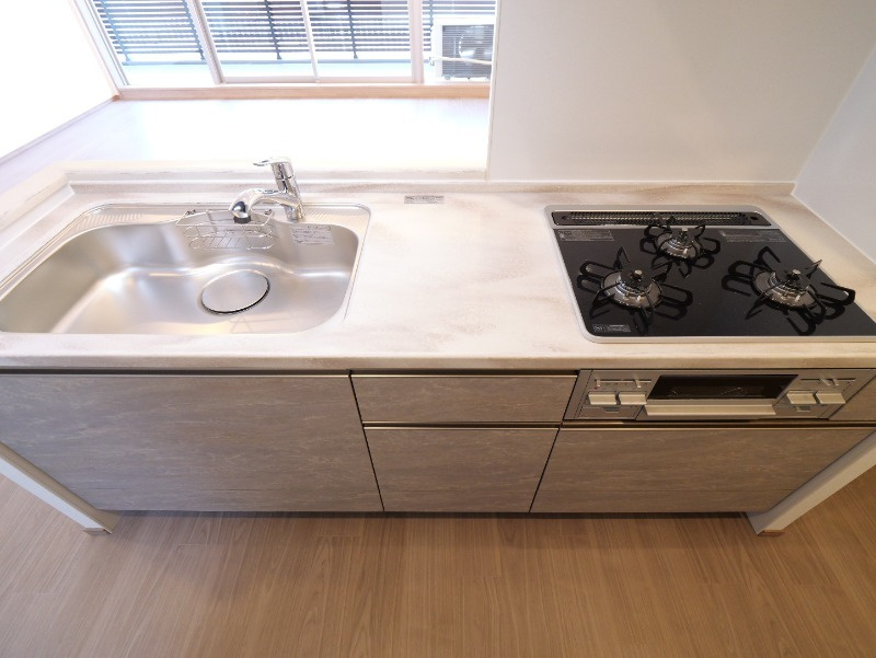 プレジオ宝塚ASIANのキッチン