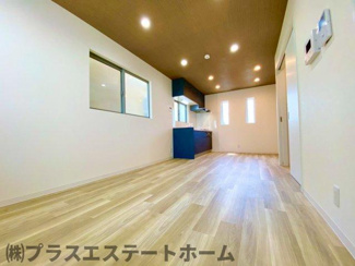【居間・リビング】 | 離宮前町1丁目貸家