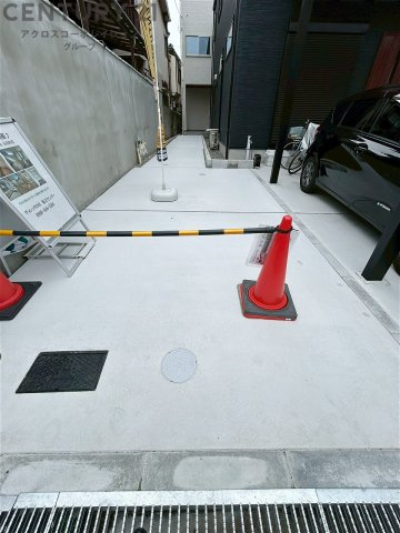 駐車スペース付き
