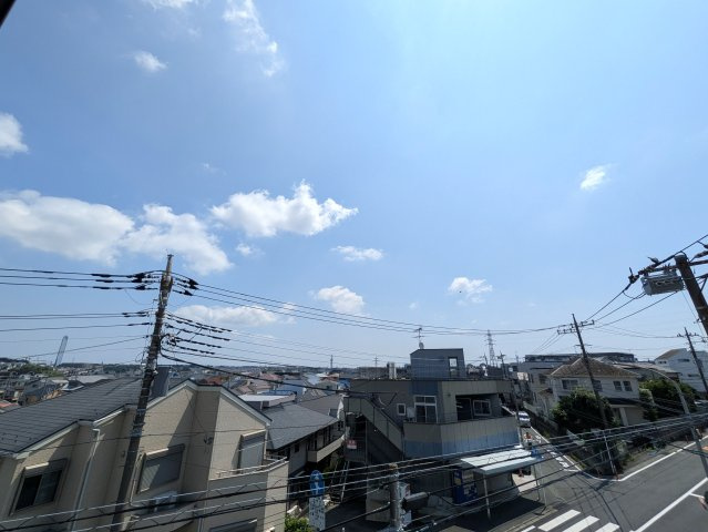 相鉄線ベスト３？区役所ある旭区の中心地【旭区鶴ケ峰１丁目】新築戸建の展望