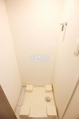 【設備】 | ラドゥセール江坂2 | 洗濯機置き場