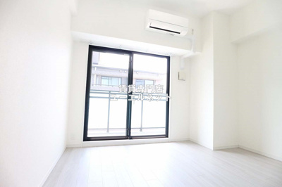 【居間・リビング】 | ラドゥセール江坂2 | くつろぎの空間