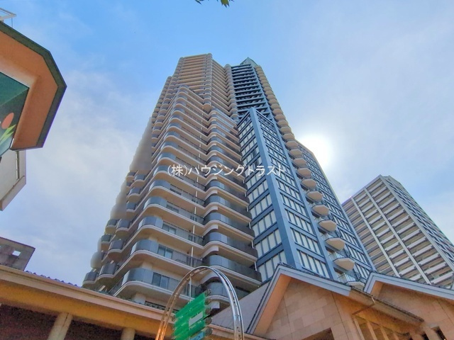 仲介手数料無料　所沢スカイライズタワーの外観