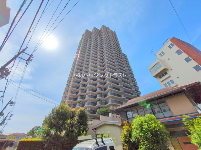 仲介手数料無料　所沢スカイライズタワーの外観
