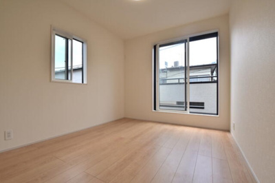 【洋室】 | ～下高井戸駅の邸宅　新築戸建～