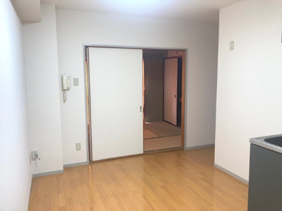 【居間・リビング】 | コーポホリウチ