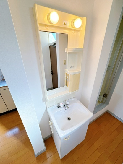 【独立洗面台】