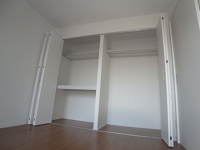 神戸市須磨区白川台７丁目の賃貸マンションの収納|クローゼット