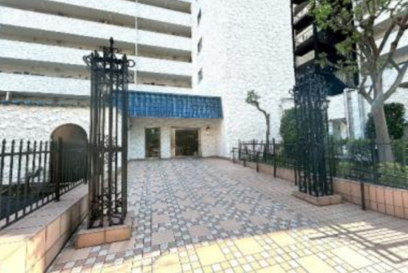 秀和第３東陽町レジデンスのエントランス