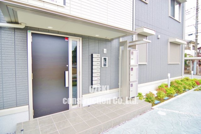 プランドール蒲生南町Ⅱのエントランス