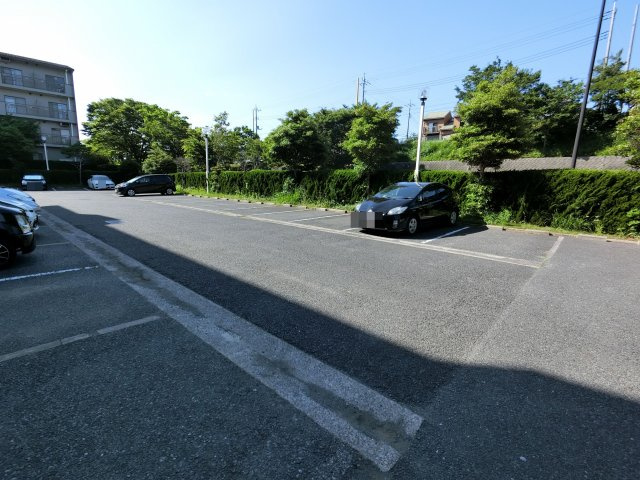 【駐車場】