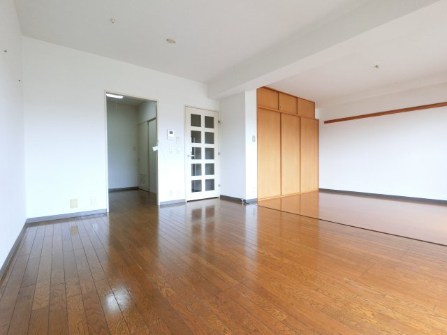 【居間・リビング】