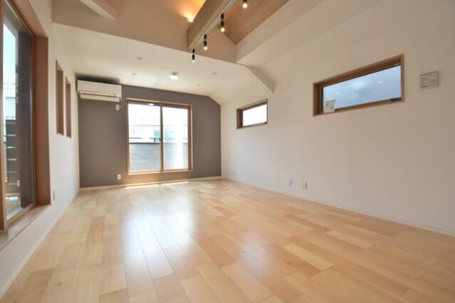 【居間・リビング】 | 宮前４丁目～「久我山」駅８分・新築戸建～