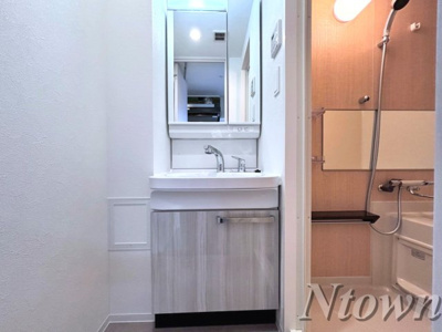 【独立洗面台】 | プレサンス太閤通駅前デュプル | 独立洗面台あり、毎朝おしゃれに忙しい女性の方におすすめです