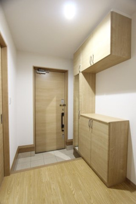 山木２－１４５コダテックスⅥＢの玄関