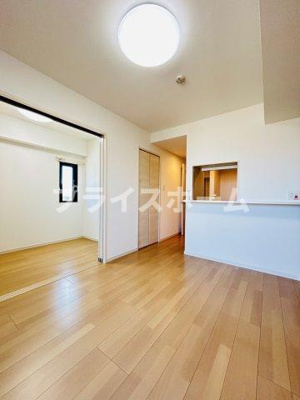 【居間・リビング】 | 仲介手数料0円！「プライスホーム」で検索！BRIGHT HEARTS HAKOZAKI