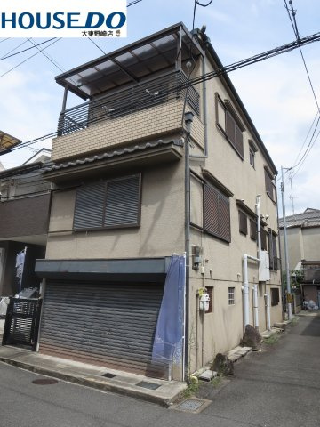 売土地　大東市中楠の里町（建築条件無し上物有）の外観