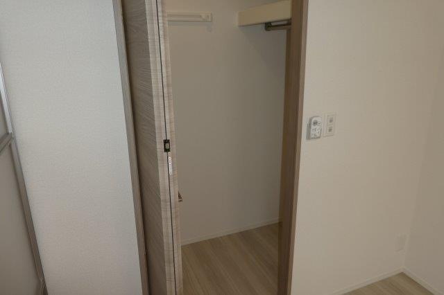 ベル・ポストの収納|ウォークインクローゼット