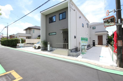 【前面道路含む現地写真】 | 三郷市彦沢1丁目新築戸建て1号棟