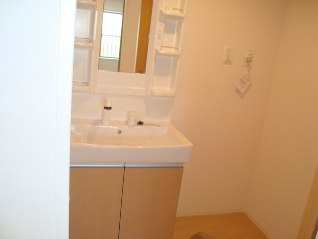 クレール神宮の洗面所|洗面