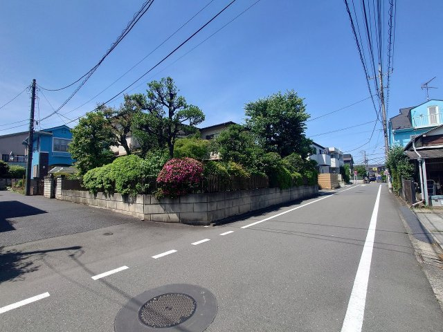 国分寺市内藤２丁目・売地の前面道路含む現地写真|現地（南西側より撮影）