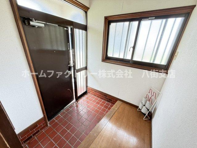 成田市三里塚　中古戸建の玄関|グループホーム仕様
