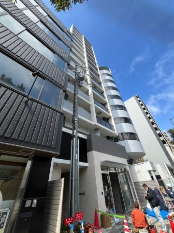 コンフォリア・リヴ南森町Ⅱの外観