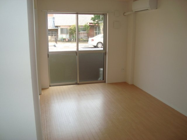 ベル・ブランシュの居間・リビング|リビング