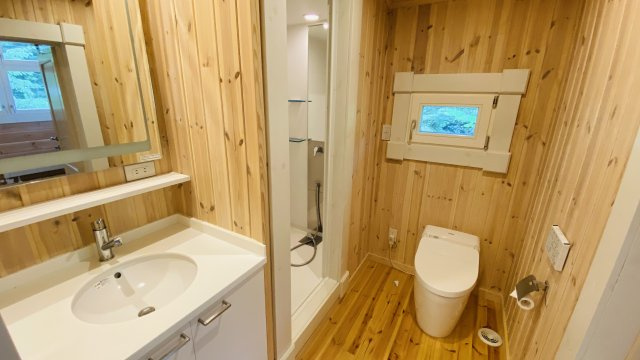 南軽井沢 南原エリア グルメ通り沿いの中古物件のトイレ