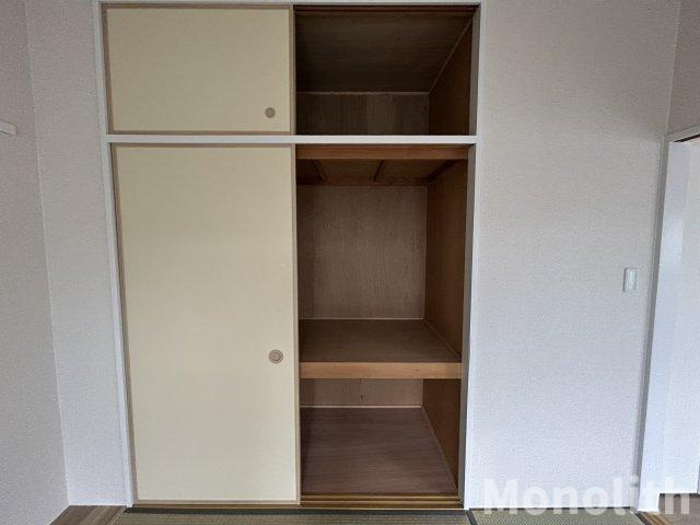 泉北城山台２丁14号棟の和室