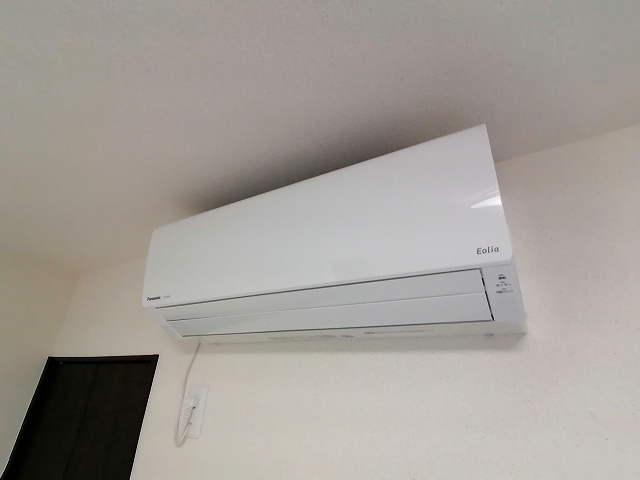 神戸市兵庫区中道通４丁目のアパートの設備|エアコン