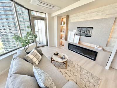 【居間・リビング】 | コスモポリス品川 | こちらの居間で趣味の時間をお楽しみください