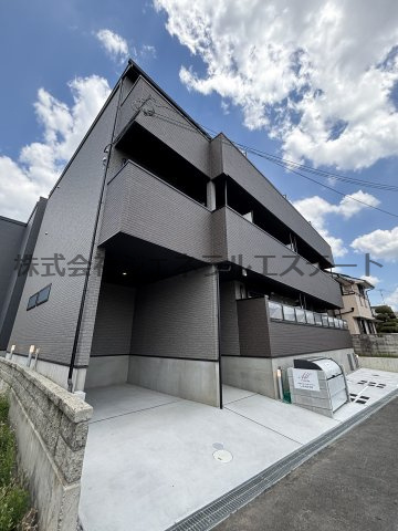 【外観】 | セレニティ下木田B棟 | おしゃれな外観です