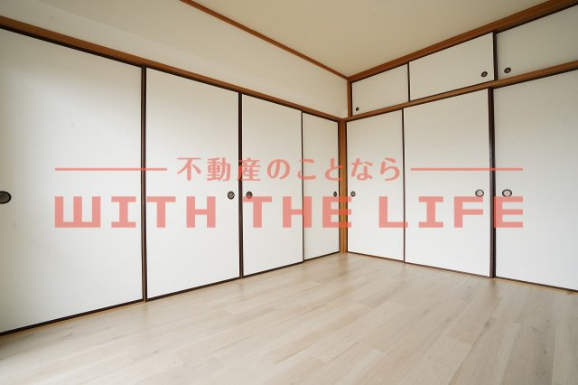 メゾンルミエール【キャッシュバック対象物件】の洋室|広々とした洋室です