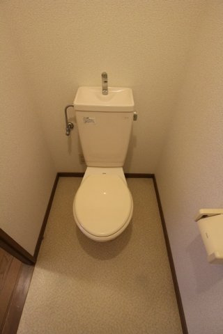 メゾンルミエール【キャッシュバック対象物件】のトイレ