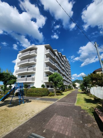 【リフォーム済】シャルマンコーポ野洲Ⅱ　3Fの外観