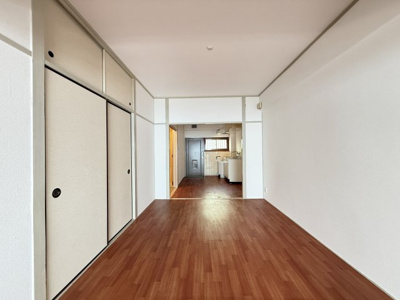 【居間・リビング】 | ニュー京阪マンション