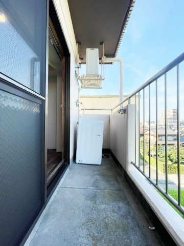 アンソレイエ弐番館のバルコニー